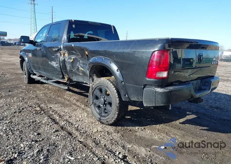 2017 Ram 2500 Tradesman 4X4 8' Box z USA, uszkodzony, nr VIN 3C6UR5HJ0HG501809